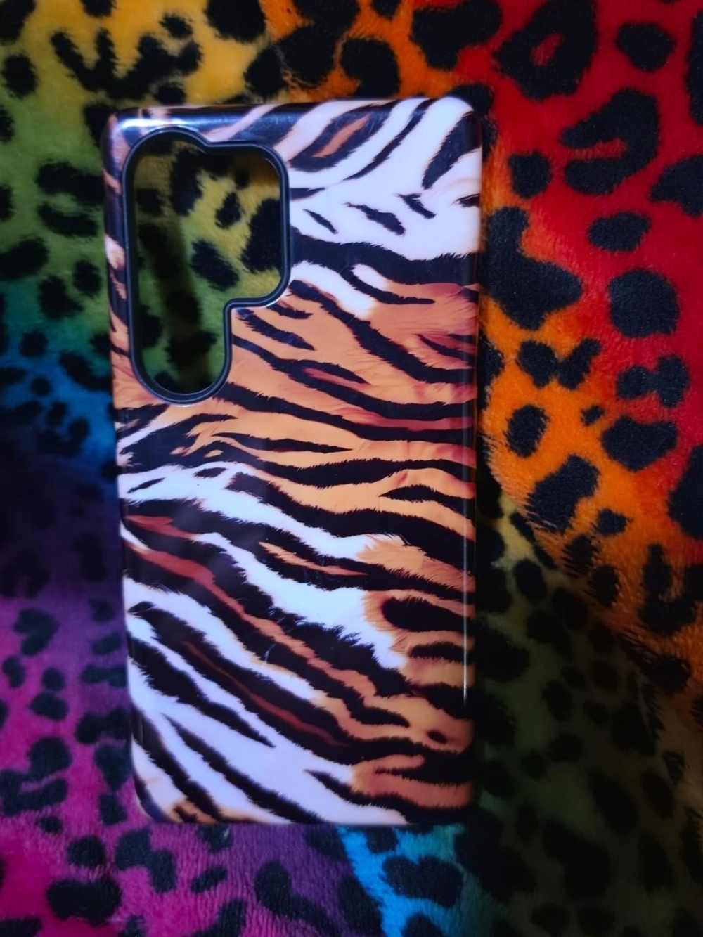 Samsung S25 Ultra Tiger Stripe Phone Case - Orange/White
